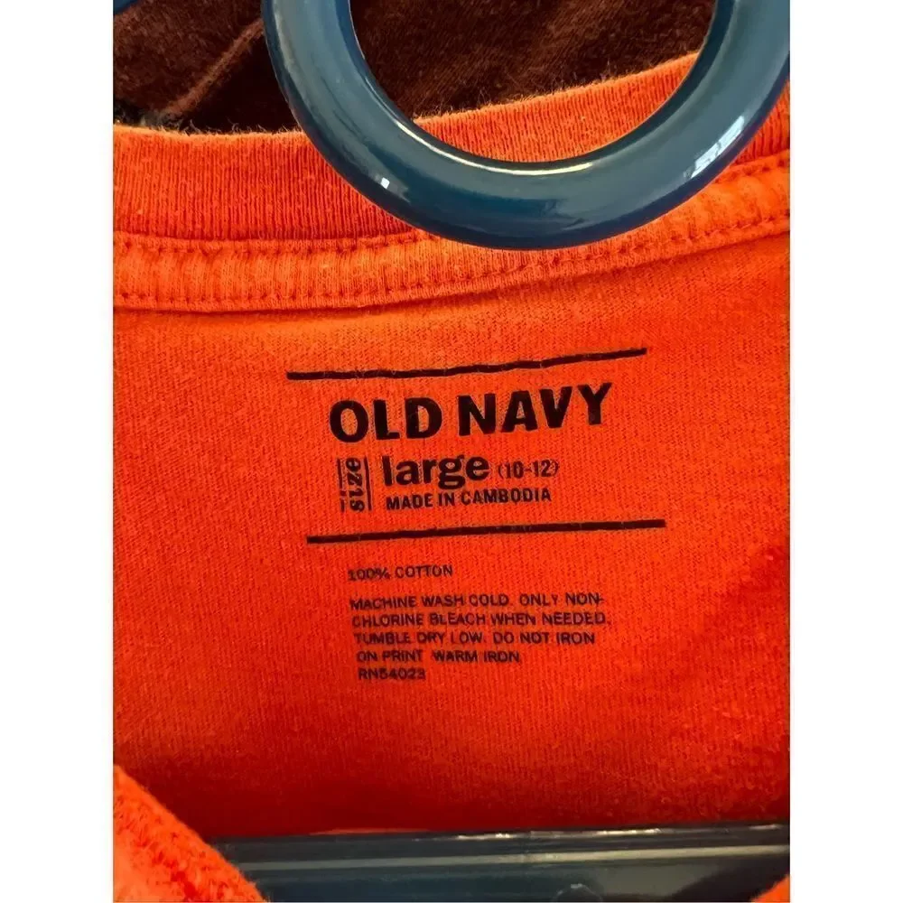 Bundle of Old Navy boy’s long sleeve orange and yellow and cream t-shirts L